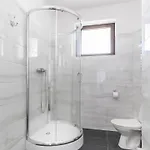 Azalia Homestay szállás