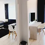 Homestay Azalia