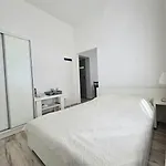 Azalia Homestay