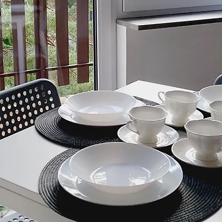 בית אירוח Azalia *