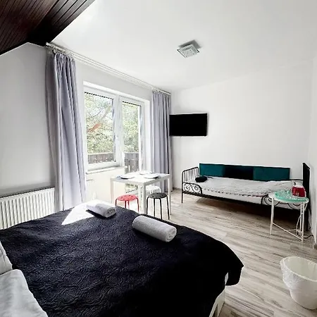 Quarto em Acomodações Particulares Azalia *