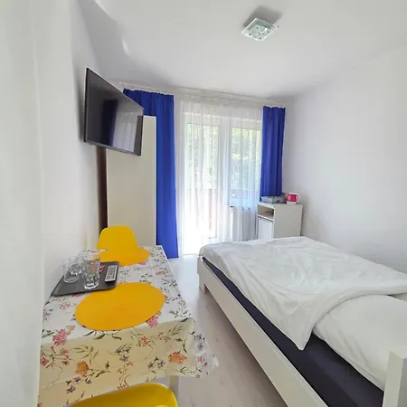 Kwatera prywatna Azalia *