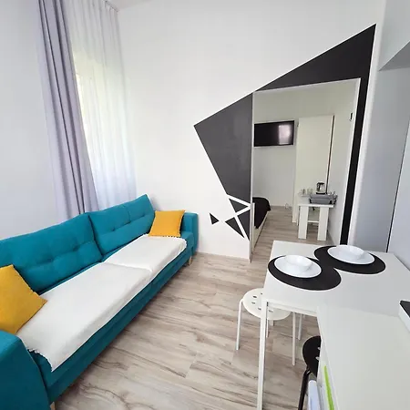 Azalia Séjour chez l'habitant