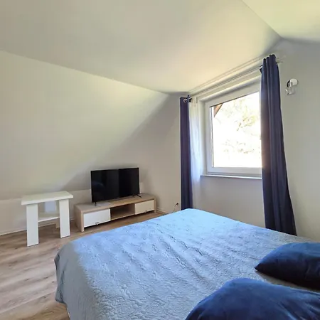 Azalia Jastrzębia Góra